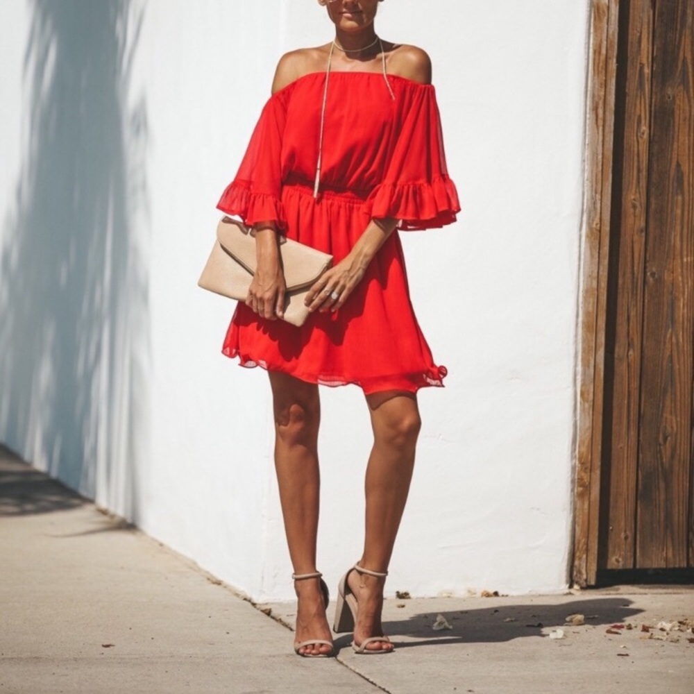 NWT VICI Endless Rose Red Off-Shoulder Dress - S
